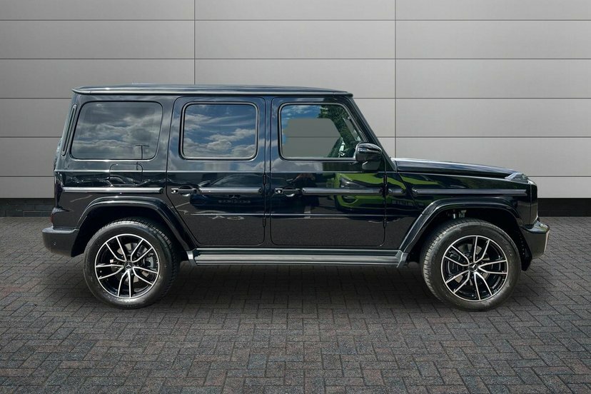 Mercedes-Benz G Class G450d Amg Line Premium Plus Black #3