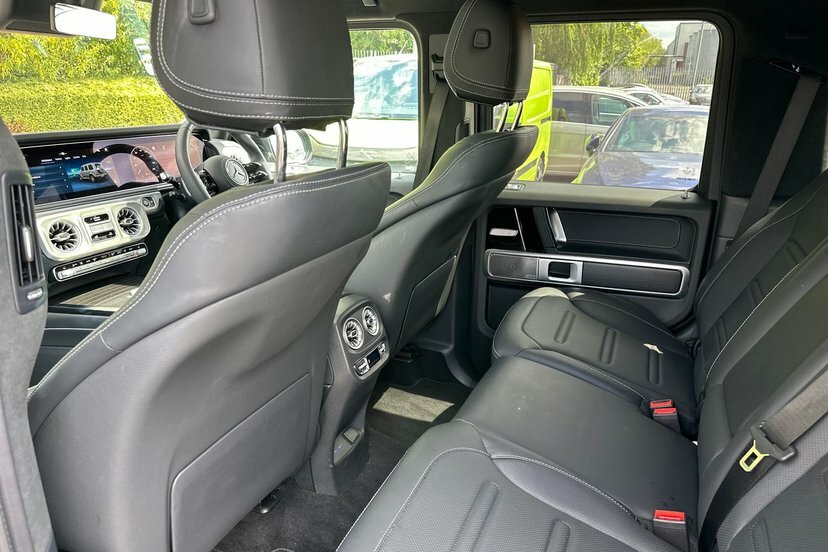 Mercedes-Benz G Class 2026 26 Mercedes Benz G450d Amg Line Premium Plus Black #55