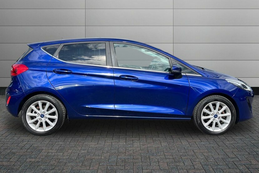 Ford Fiesta 1.0T Ecoboost Titanium Hatchback Blue #4