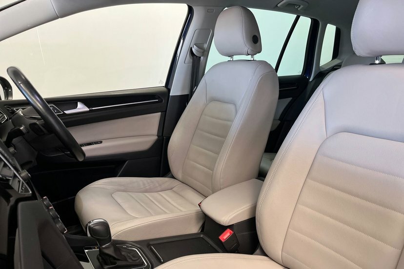 Volkswagen Golf SV 1.4 Tsi Bluemotion Tech Se Mpv Dsg Euro Silver #32