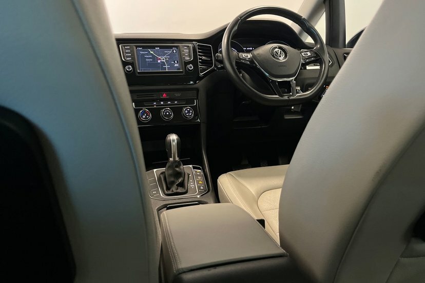 Volkswagen Golf SV 1.4 Tsi Bluemotion Tech Se Mpv Dsg Euro Silver #27