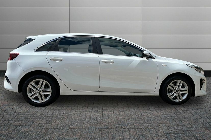 Kia Ceed 1.0 T-gdi Eco 2 Hatchback 118 B White #4