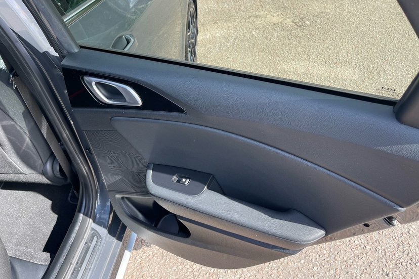 Kia Proceed 1.5T Gdi Isg Gt-line S Dct Black #29