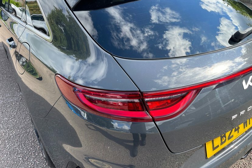 Kia Proceed 1.5T Gdi Isg Gt-line S Dct Black #42