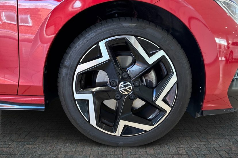 Volkswagen Golf 1.5 Tsi R-line Hatchback 150 Ps EX74LGG Red #5