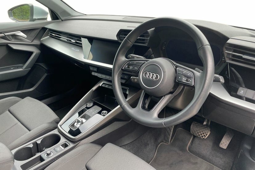 Audi A3 1.4 Tfsie 40 Sport Sportback Plug-in Hy KF24OPJ Silver #6
