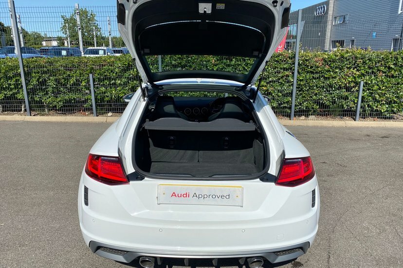 Audi TT 2.0 Tfsi 40 S Line Coupe S Tronic Euro Black #12