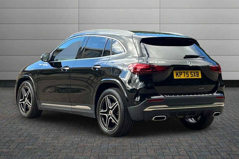 Mercedes-Benz GLA Class Gla200h Mhev Amg Line Executive KP75SXB Black #2