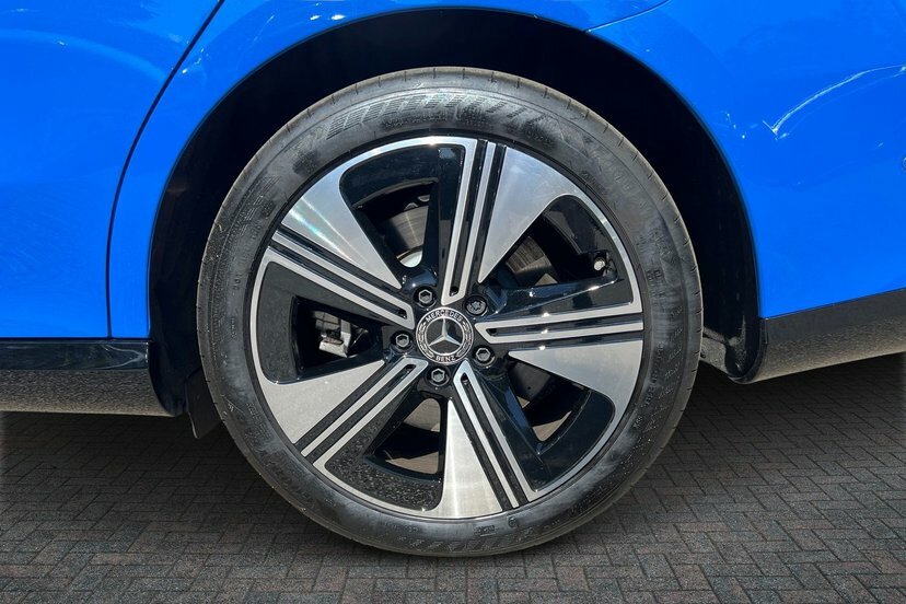 Mercedes-Benz CLA Class Cla250 85Kwh Sport Edition Saloon KM75HWA Blue #4