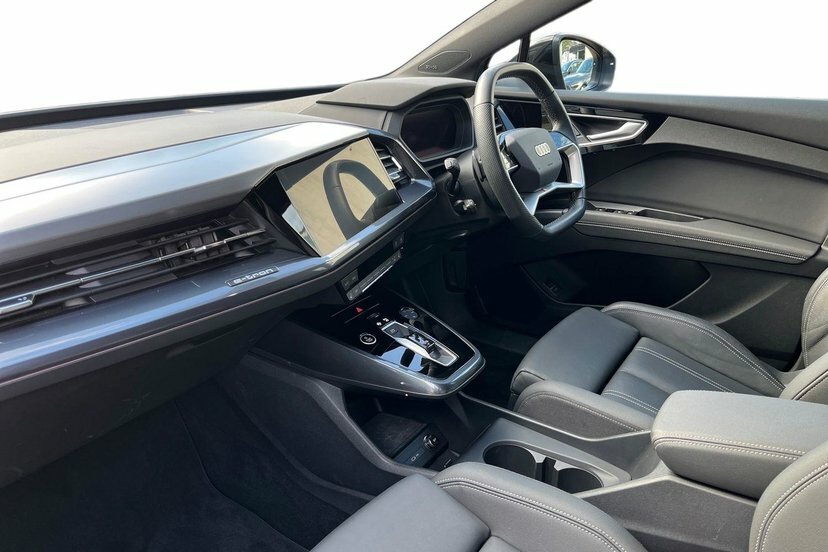 Audi Q4 E Tron 45 Black Edition Suv 82Kwh 286 Grey #2