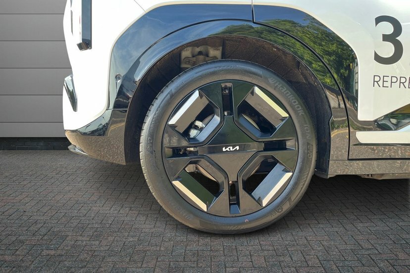 Kia EV3 81.4Kwh Gt-line S Suv 201 Bhp White #5