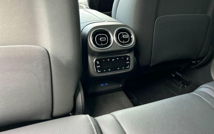 Mercedes-Benz GLC Class 300 4Matic Amg Line 9G-tronic Black #18