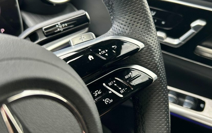 Mercedes-Benz GLC Class 300 4Matic Amg Line 9G-tronic Black #25
