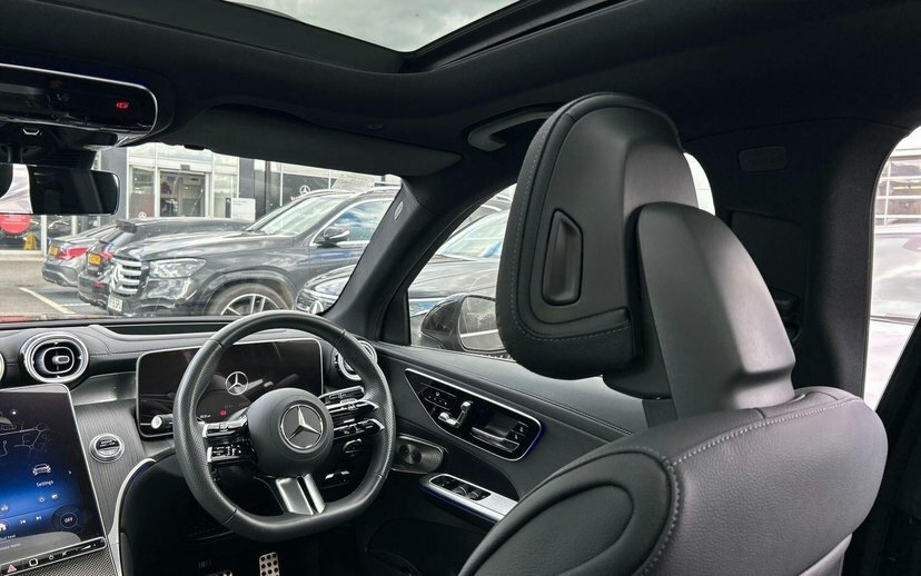 Mercedes-Benz GLC Class 300 4Matic Amg Line 9G-tronic Black #60
