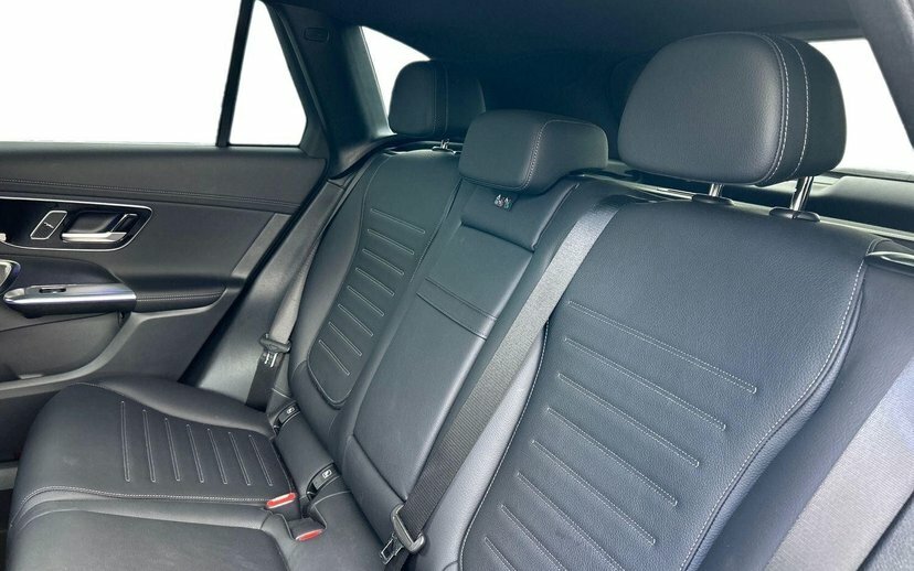 Mercedes-Benz GLC Class 300 4Matic Amg Line 9G-tronic Black #10