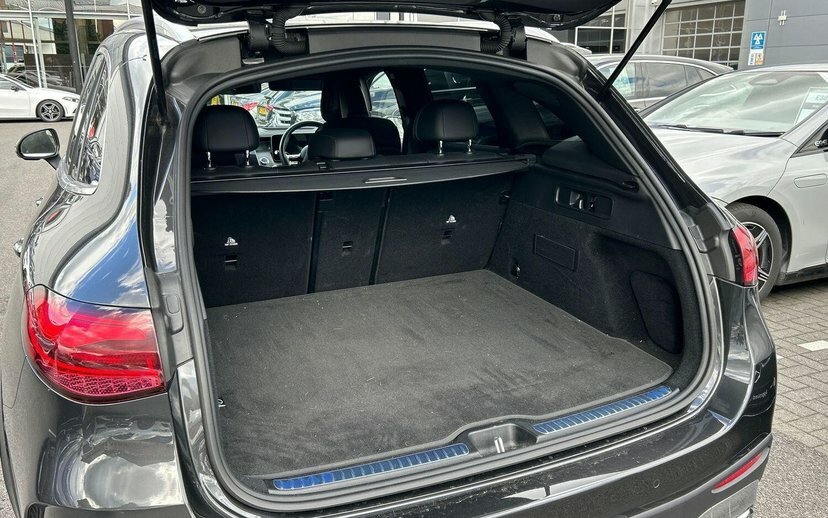Mercedes-Benz GLC Class 300 4Matic Amg Line 9G-tronic Black #14
