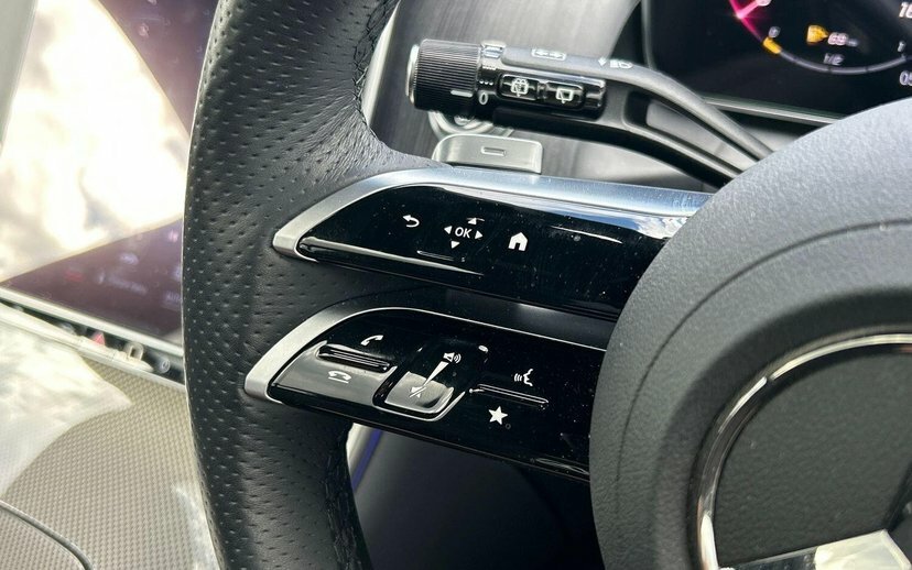 Mercedes-Benz GLC Class 300 4Matic Amg Line 9G-tronic Black #24
