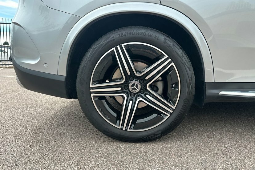 Mercedes-Benz GLC Class Glc300d Amg Line Premium KT75ZSX Silver #4