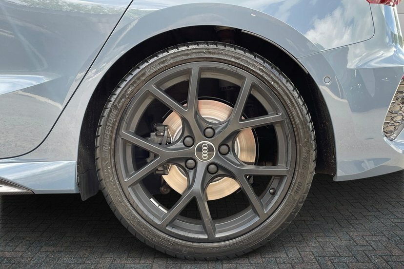 Audi RS3 2.5 Tfsi Carbon Black Sportback S Troni Grey #5