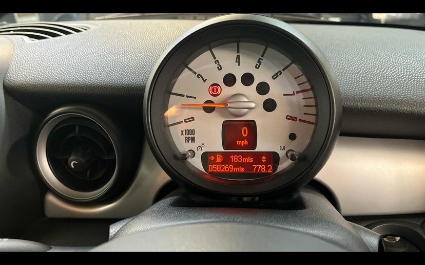 Mini Clubman Cooper Sd Clubman White #9