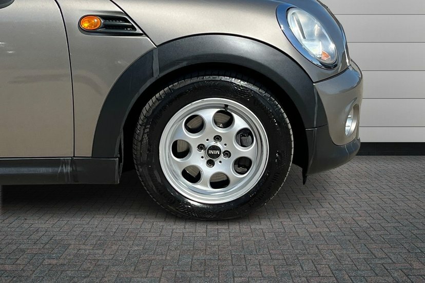 Mini Hatch 1.6 One Steptronic Euro 5 #5