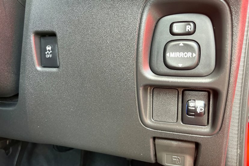 Toyota Aygo Vvt-i X-cite Purple #32