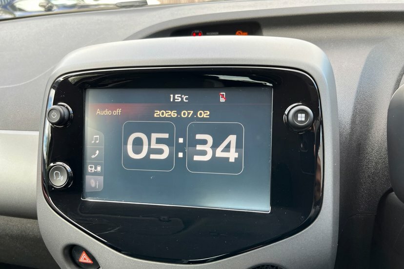 Toyota Aygo Vvt-i X-cite Purple #45