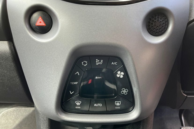 Toyota Aygo Vvt-i X-cite Purple #41