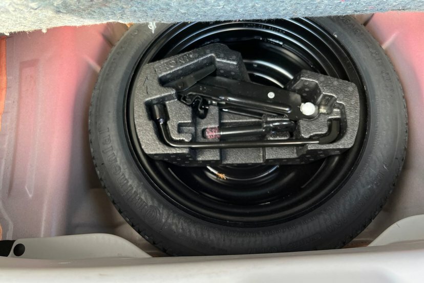 Toyota Aygo Vvt-i X-cite Purple #26