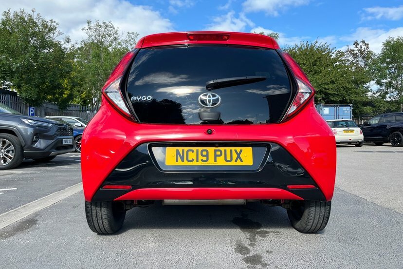 Toyota Aygo Vvt-i X-cite Purple #19