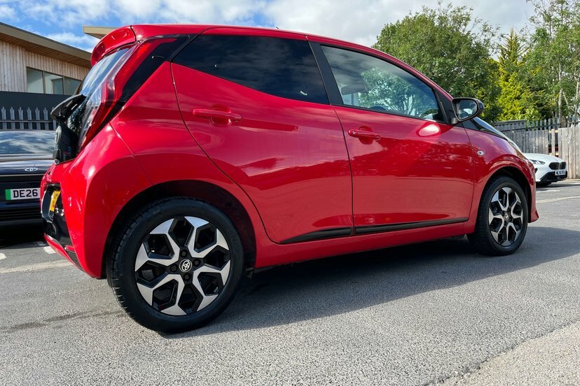 Toyota Aygo Vvt-i X-cite Purple #18
