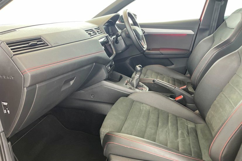 Seat Ibiza 1.0 Tsi Fr Sport Gpf AO69XAL Red #2