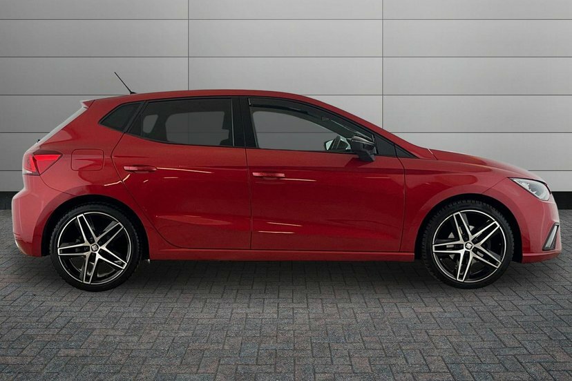 Seat Ibiza 1.0 Tsi Fr Sport Gpf AO69XAL Red #4