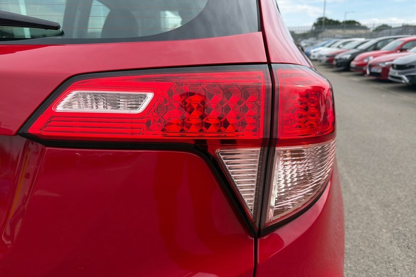 Honda Hr-V 1.6 I-dtec Se Navi Euro 6 Ss Black #23