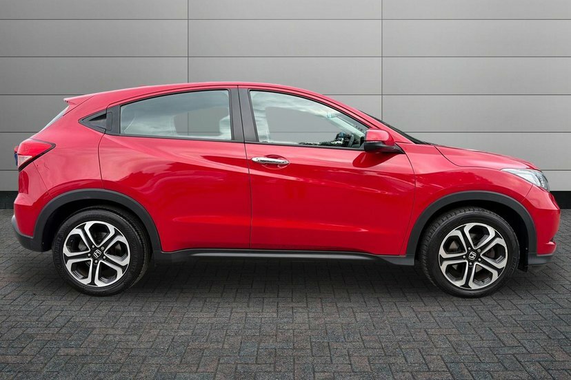 Honda Hr-V 1.6 I-dtec Se Navi Suv 120 Ps Red #4