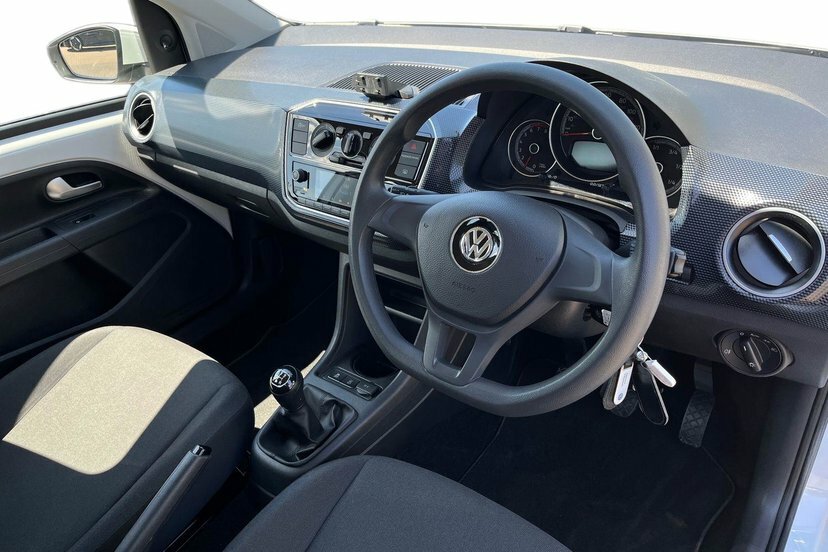 Volkswagen Up 1.0 Move Up Tech Edition Hatchback Man White #6