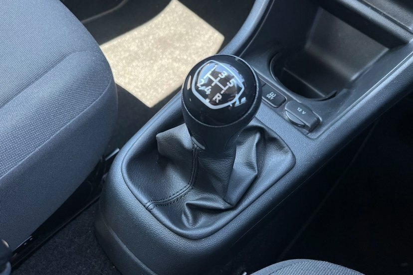Volkswagen Up Up Beats 1.0 Ss 60 Ps 5-Speed Black #14