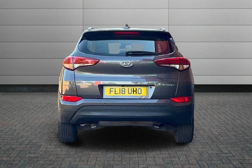 Hyundai Tucson 1.7 Crdi Blue Drive Se Nav Dct Euro 6 Ss Red #12
