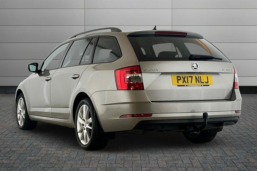 Skoda Octavia 2.0 Tdi Se L #3