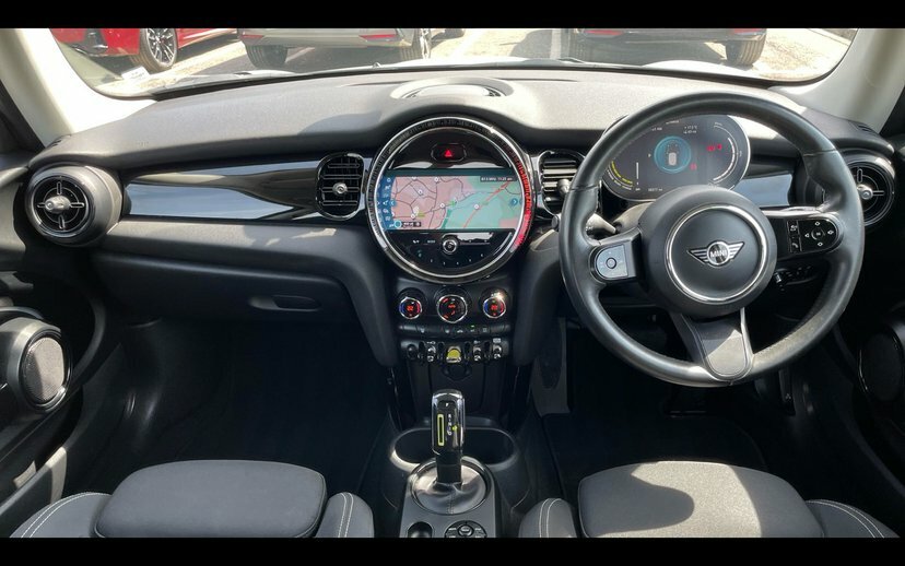 Mini Hatch Level 1 SD22YFB White #4
