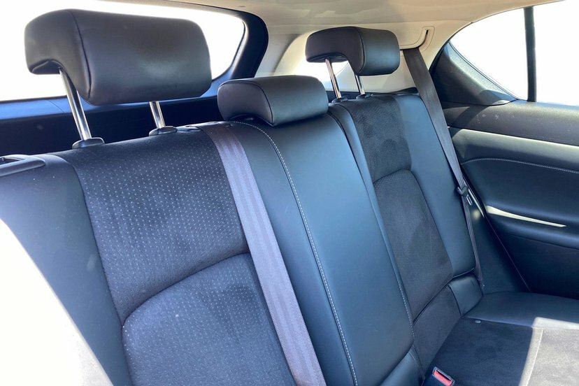 Lexus CT 200H 1.8 Sport Cvt Non Sunroof White #9