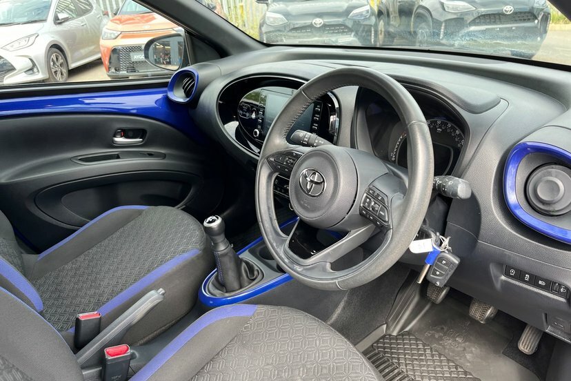 Toyota Aygo X 1.0 Vvt-i Pure #42