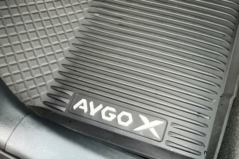 Toyota Aygo X 1.0 Vvt-i Pure #23