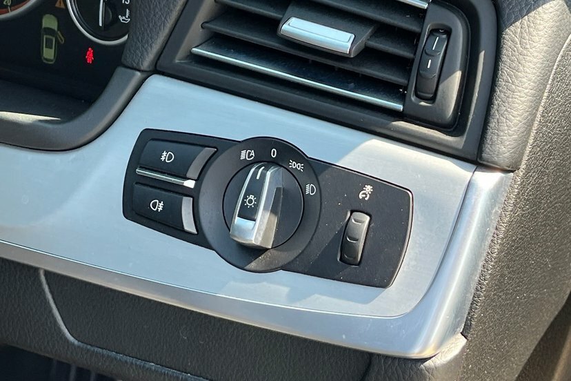 BMW 5 Series 520D M Sport Touring Grey #13