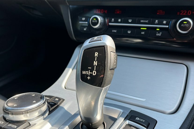 BMW 5 Series 520D M Sport Touring Grey #19