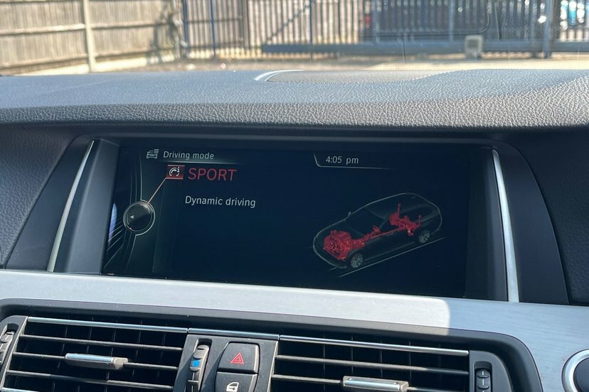BMW 5 Series 520D M Sport Touring Grey #31