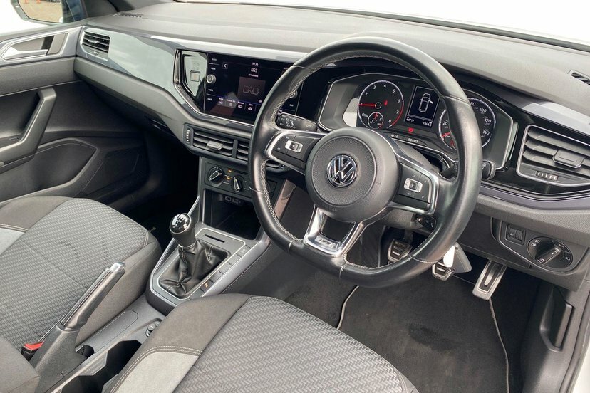 Volkswagen Polo 1.0 Tsi Gpf R-line Hatchback 95 White #6