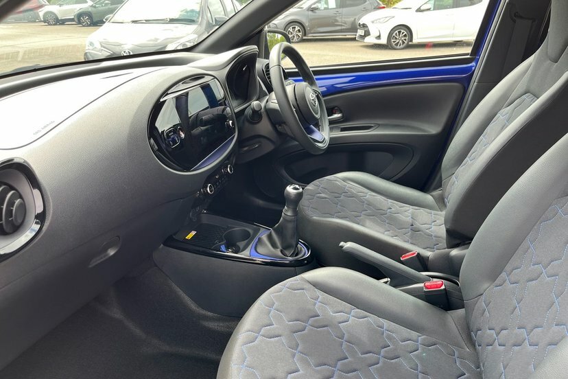Toyota Aygo X 1.0 Vvt-i Pure White #21