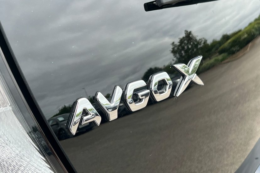 Toyota Aygo X 1.0 Vvt-i Pure White #35
