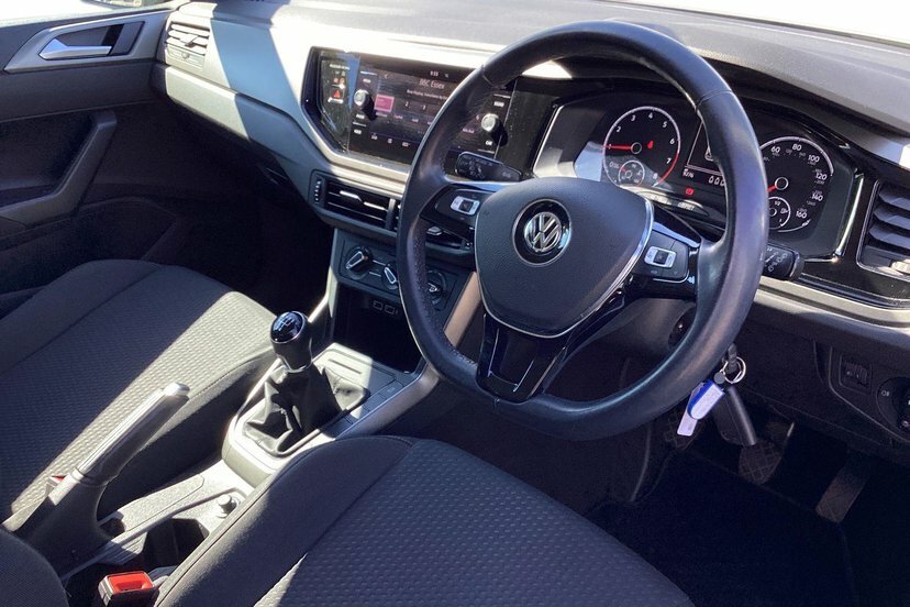 Volkswagen Polo 1.0 Evo Se Hatchback 65 Ps White #6